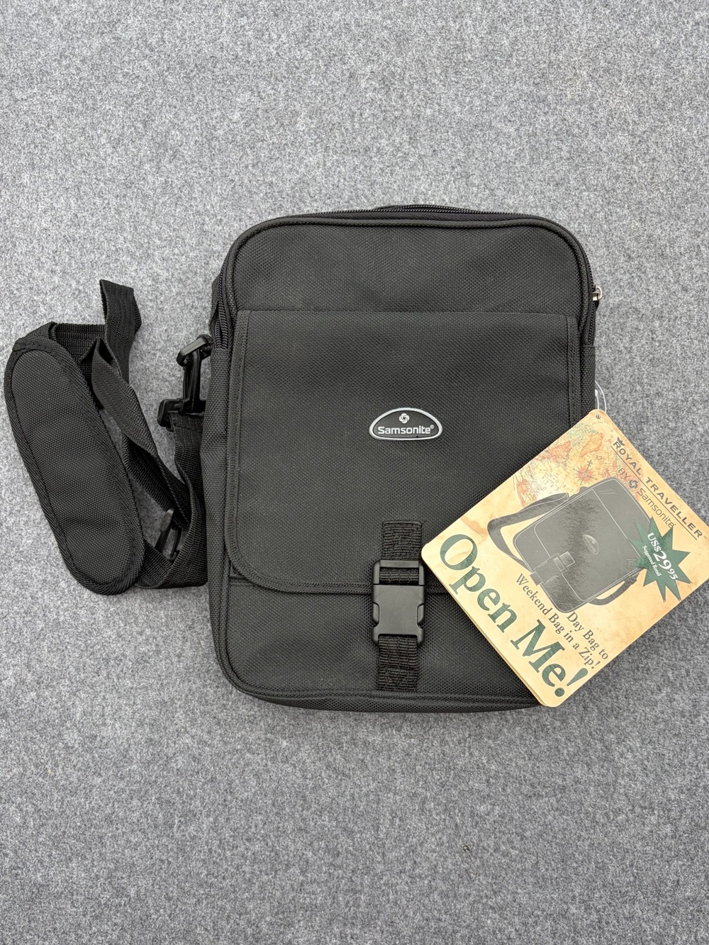 Samsonite Royal Traveller Multi-pocket Day Bag Duffle Weekender Luggage Travel